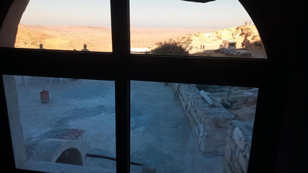 Dar Fatma Toujane Hotel Exterior photo